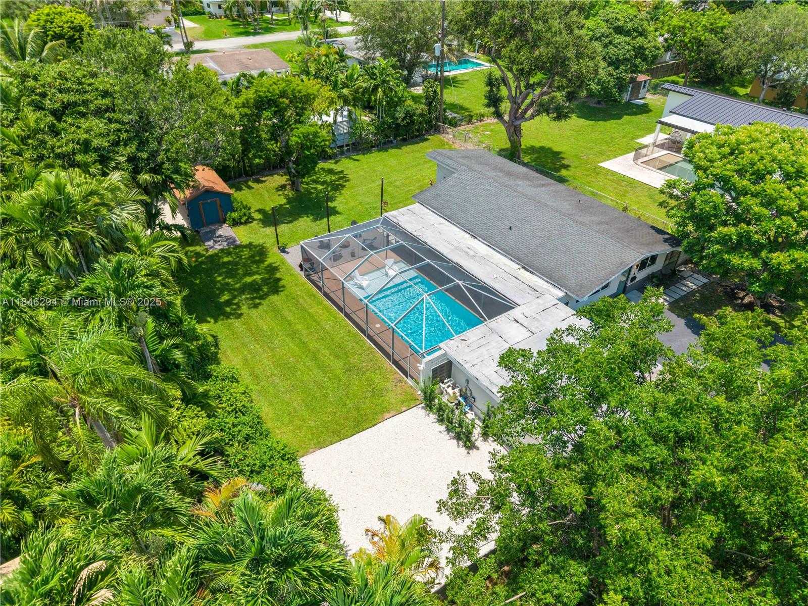 Small Image of 13800 SOUTH WEST 78TH PL #13800, Palmetto Bay Number 31