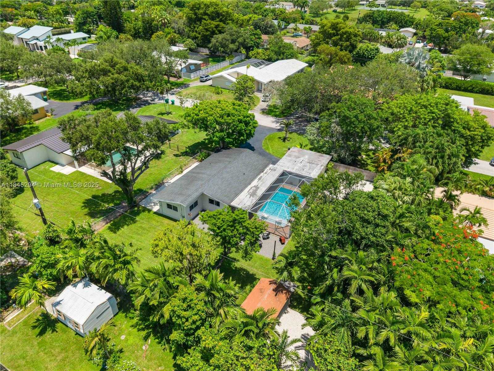Small Image of 13800 SOUTH WEST 78TH PL #13800, Palmetto Bay Number 33
