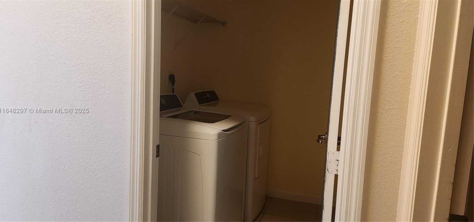 Small Image of 22912 SOUTH WEST 115TH CT, Miami Number 14