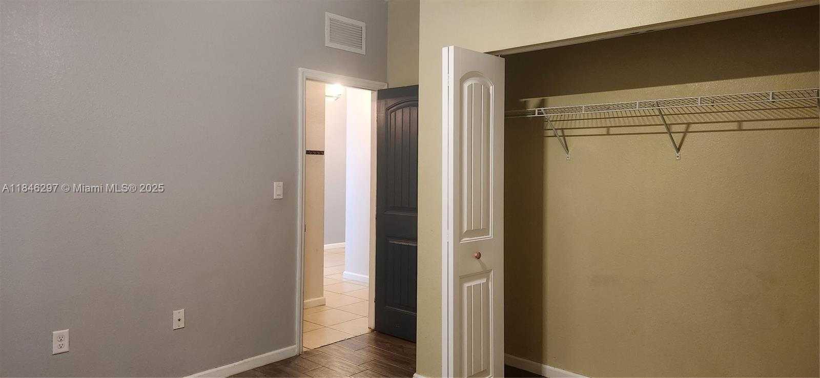 Small Image of 22912 SOUTH WEST 115TH CT, Miami Number 17