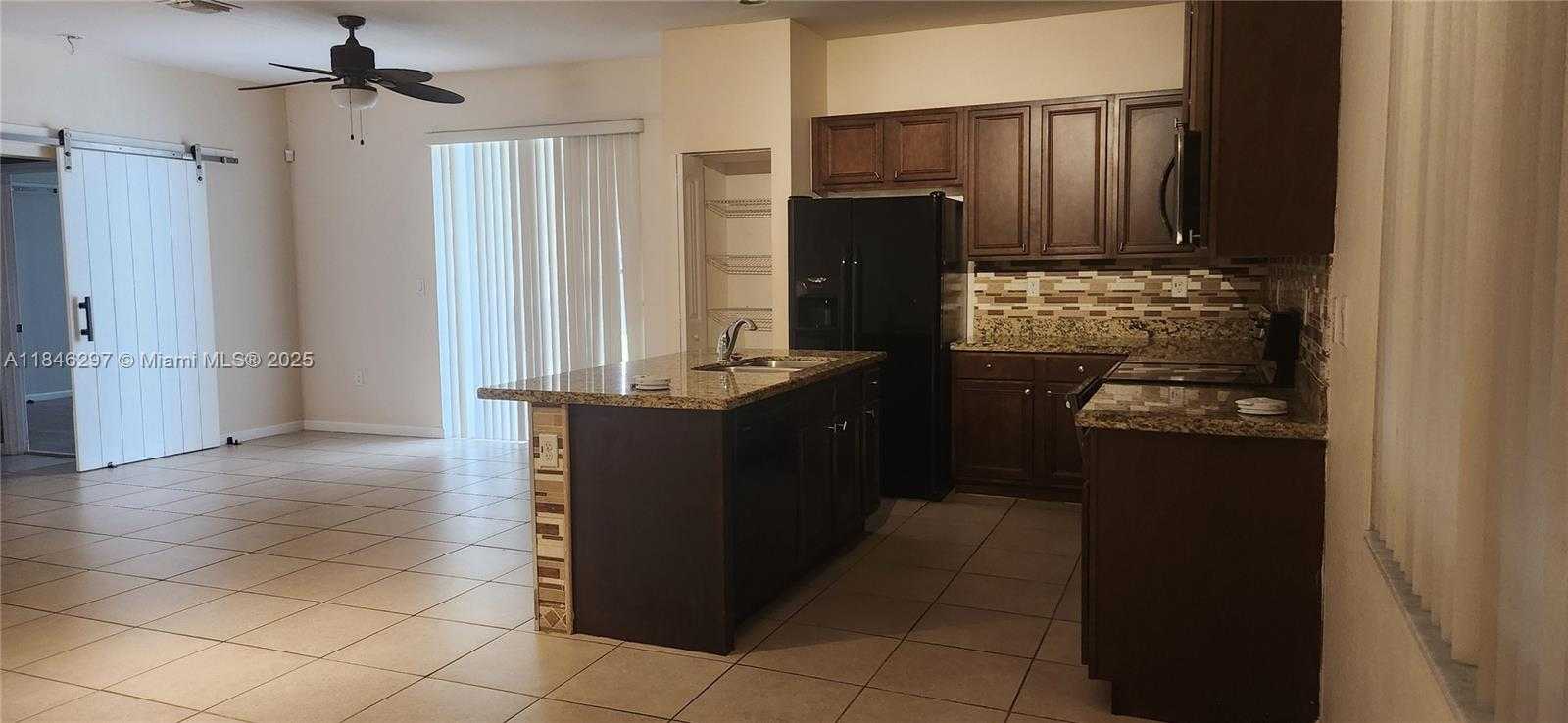 Small Image of 22912 SOUTH WEST 115TH CT, Miami Number 7