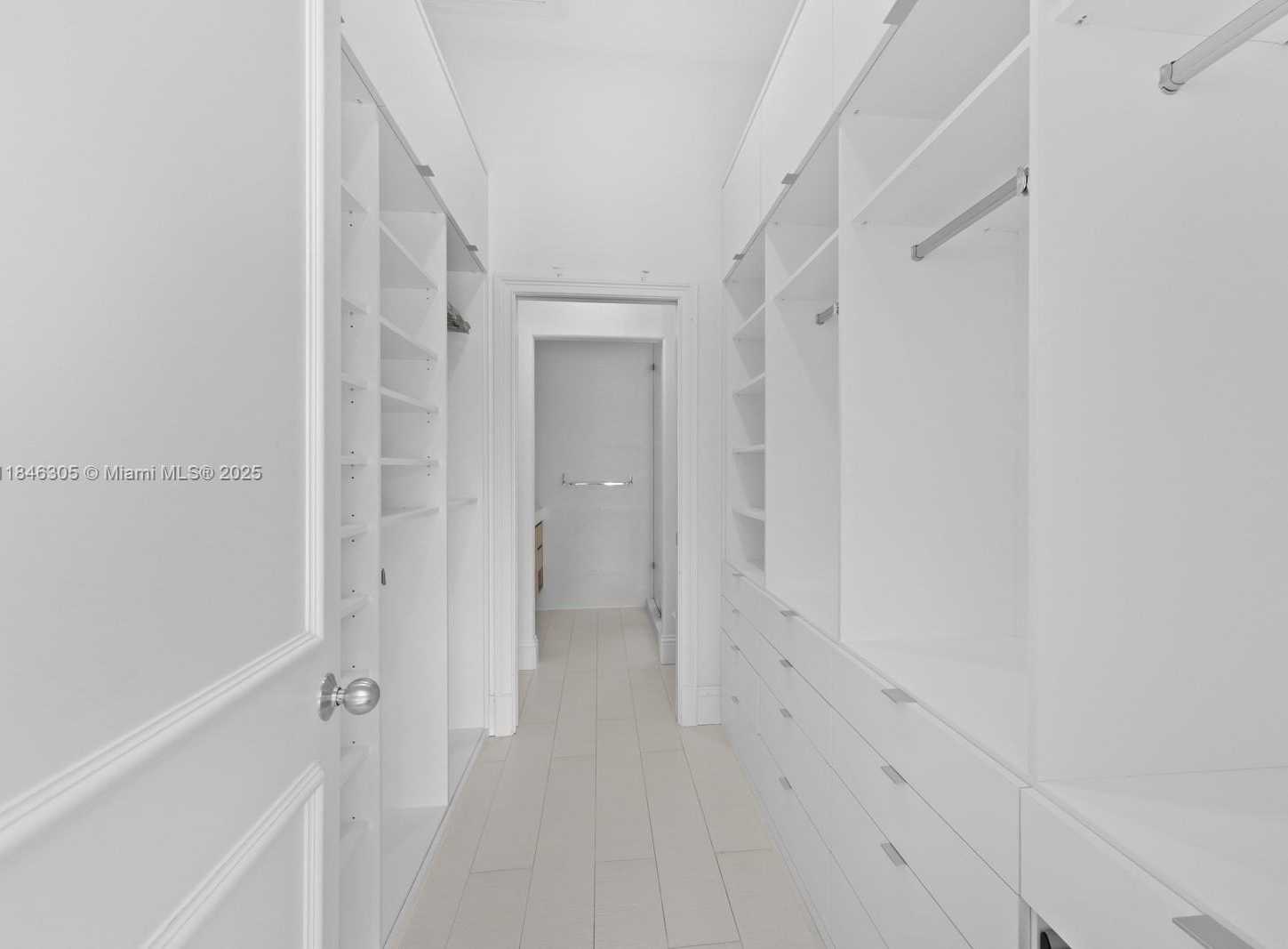 Small Image of 5 COCONUT LANE, Key Biscayne Number 30