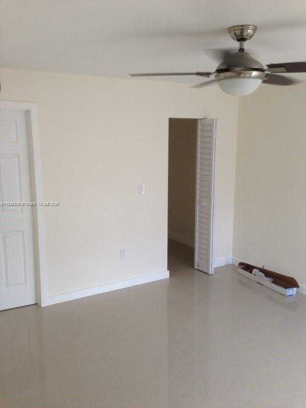 Small Image of 8820 SOUTH WEST 123RD CT #L204, Miami Number 4