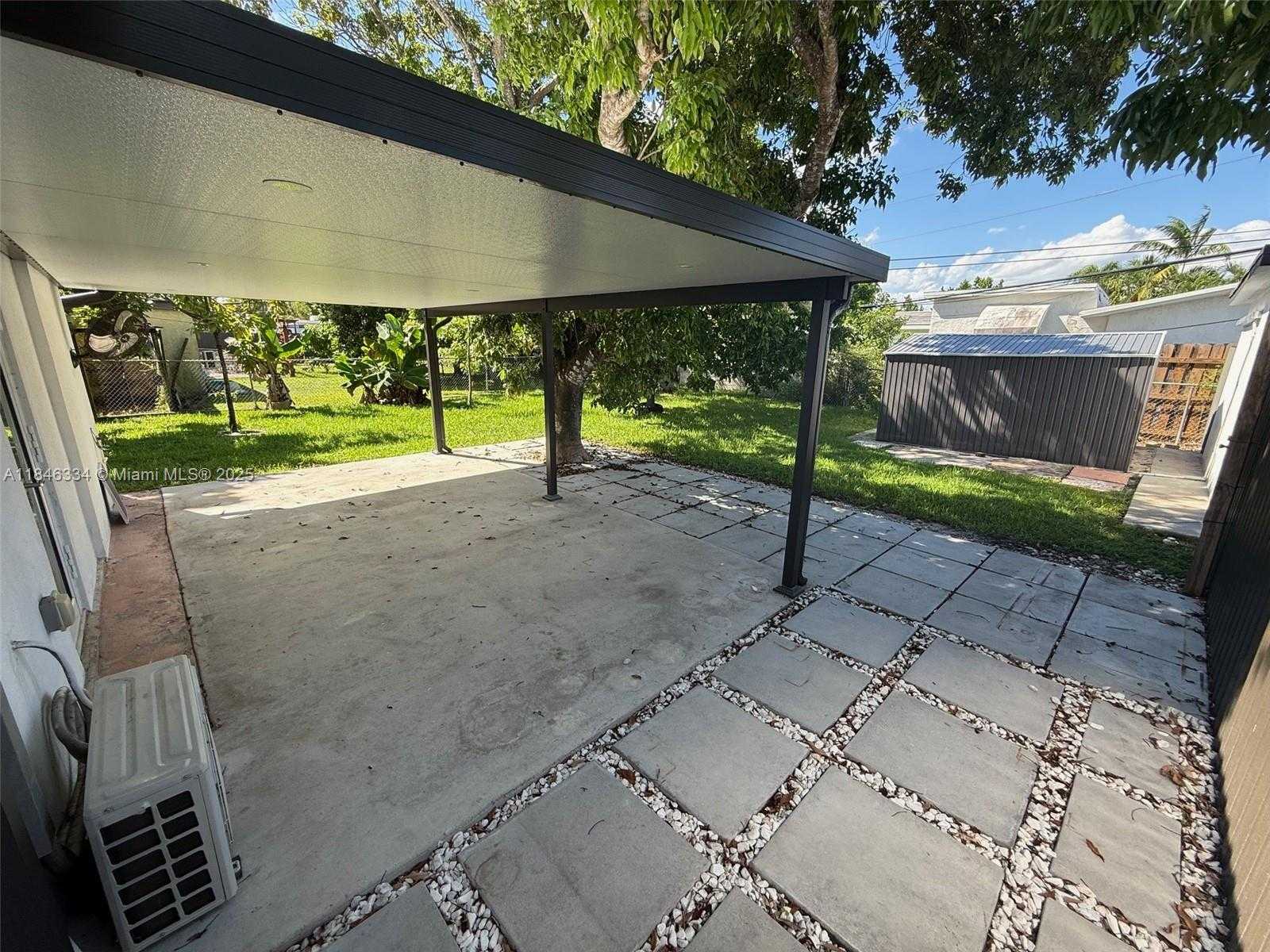Small Image of 9801 SOUTH WEST 55TH ST, Miami Number 14