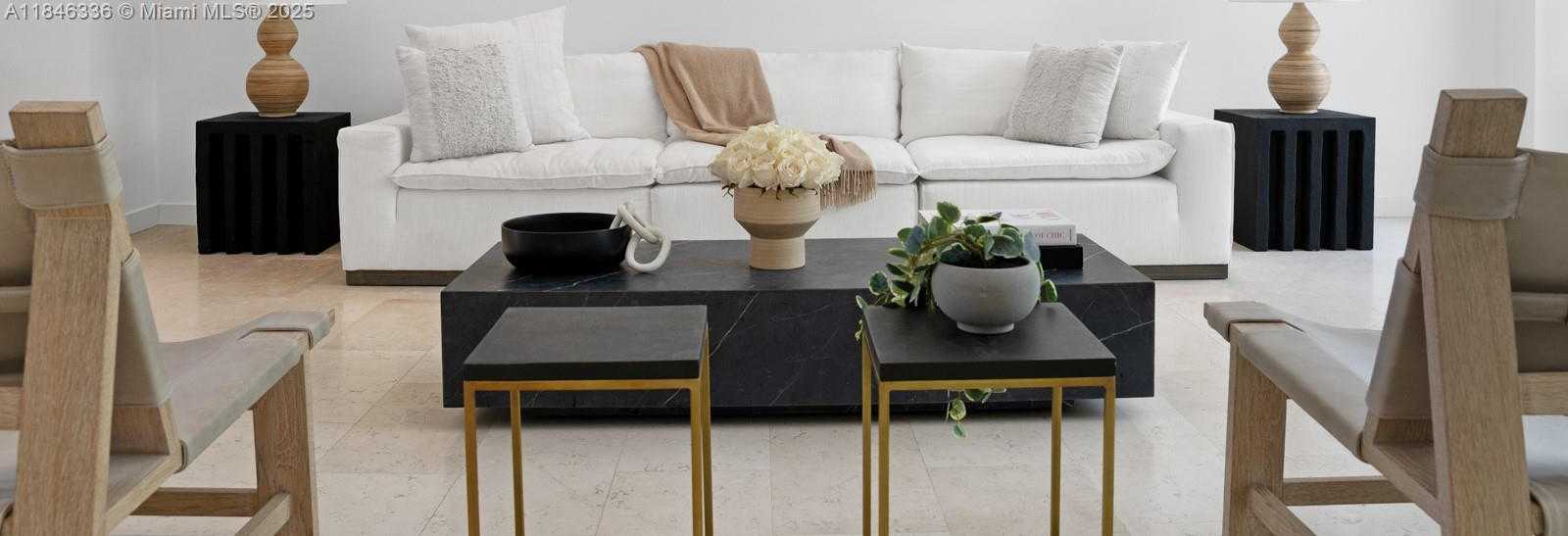 Small Image of 110 VENETIAN WAY, Miami Beach Number 4