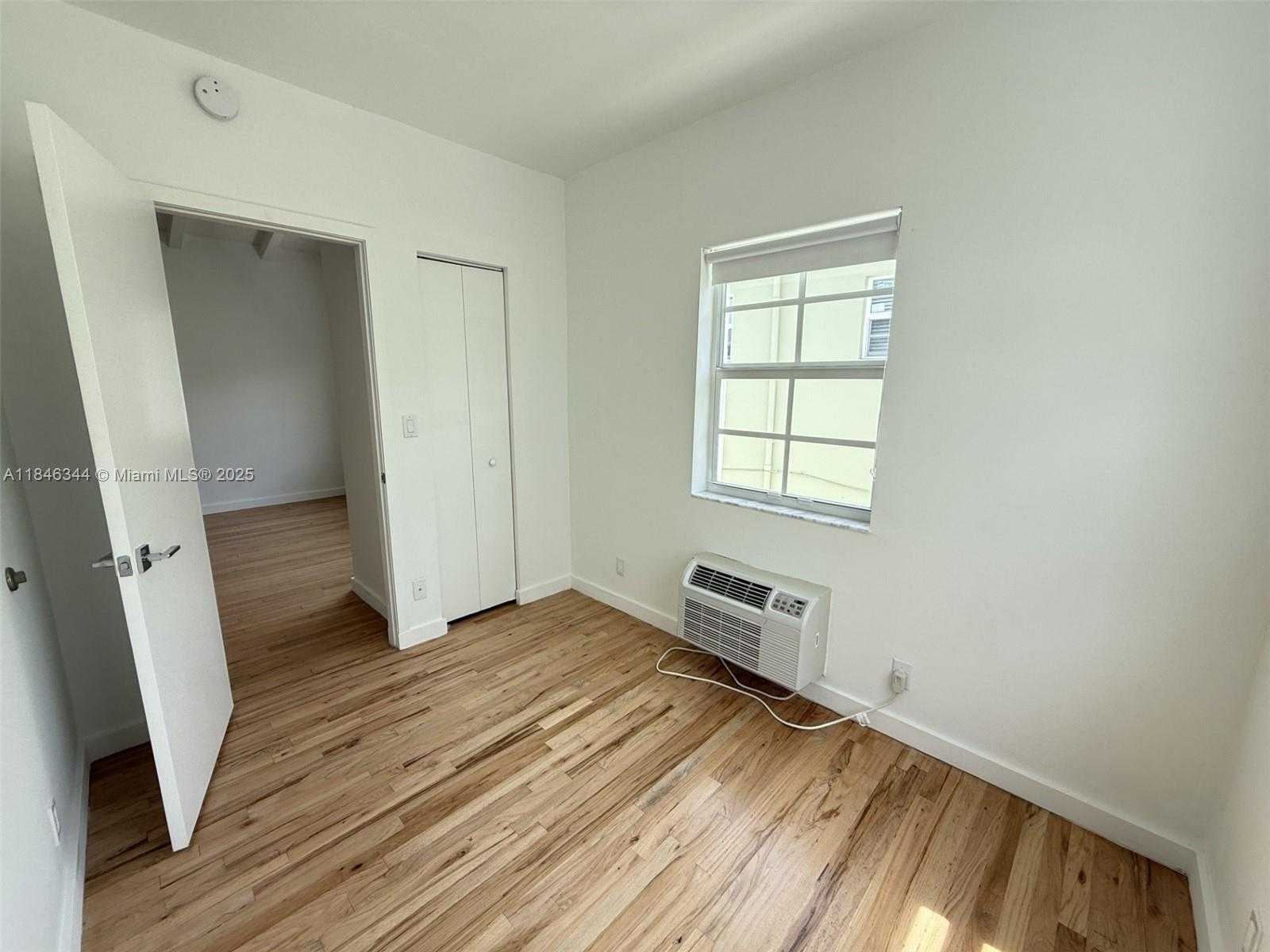 Small Image of 1552 EUCLID AVE #3, Miami Beach Number 8