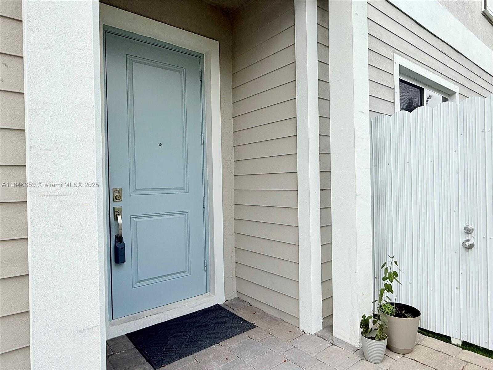 Small Image of 1743 SOUTH EAST 9TH TER #1743, Homestead Number 41