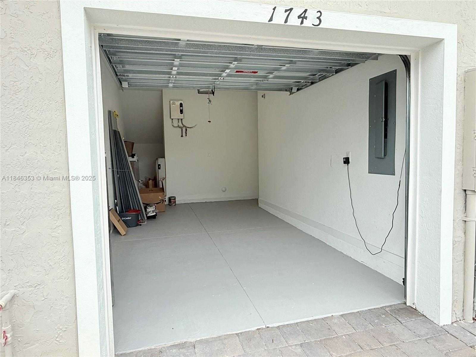 Small Image of 1743 SOUTH EAST 9TH TER #1743, Homestead Number 44