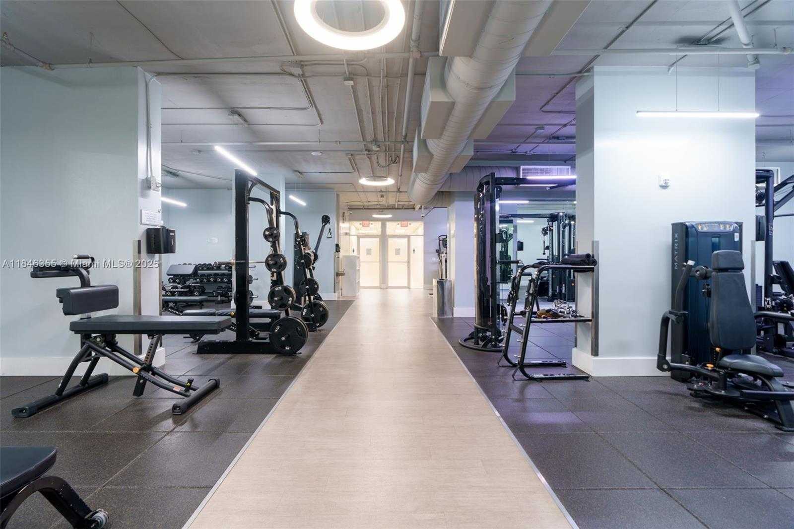 Small Image of 1901 BRICKELL AVE #B1611, Miami Number 21