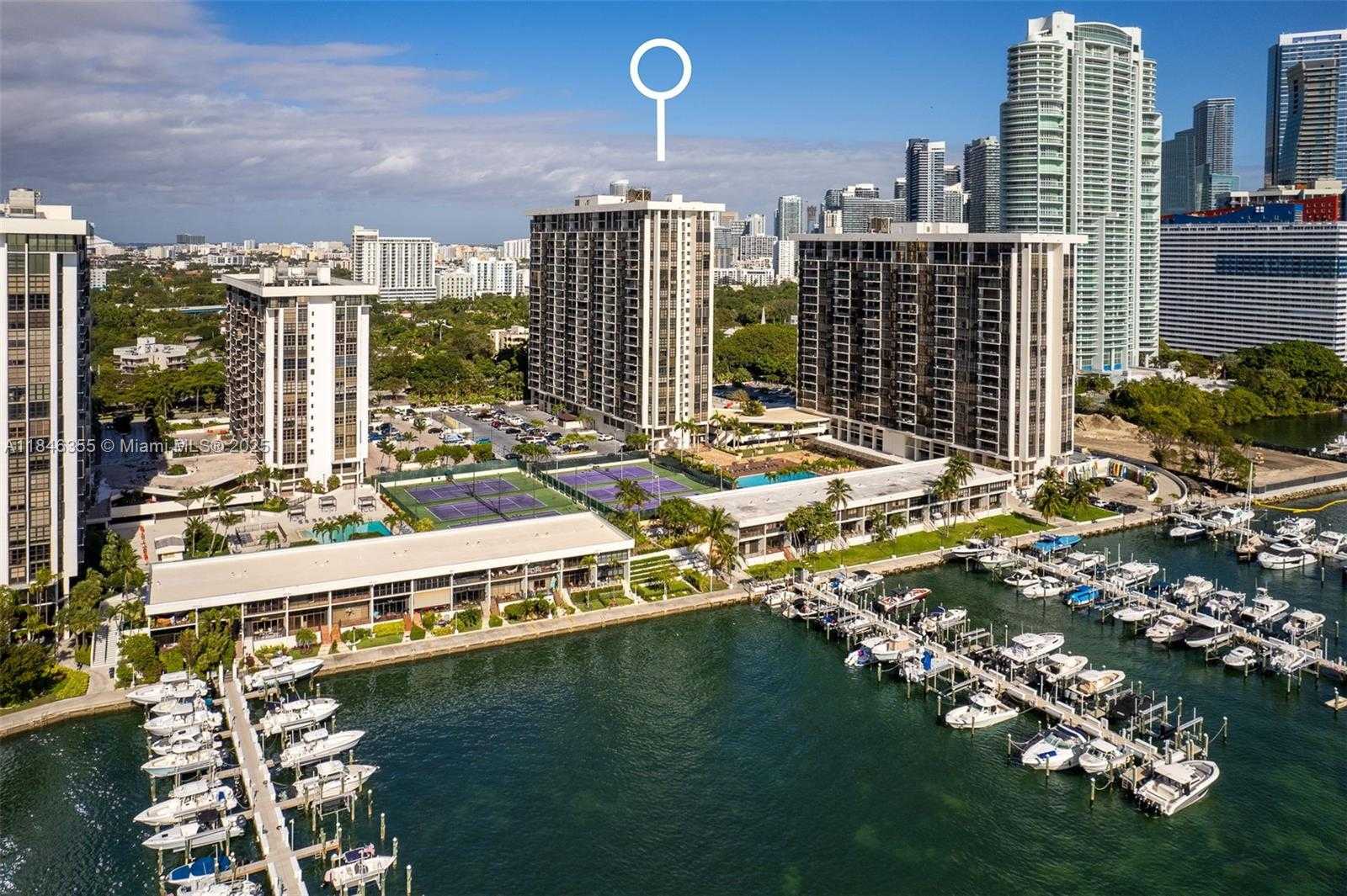 Small Image of 1901 BRICKELL AVE #B1611, Miami Number 28
