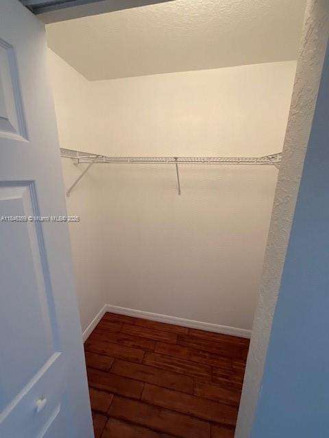 Small Image of 4421 EAST SENECA AVE #., Weston Number 19