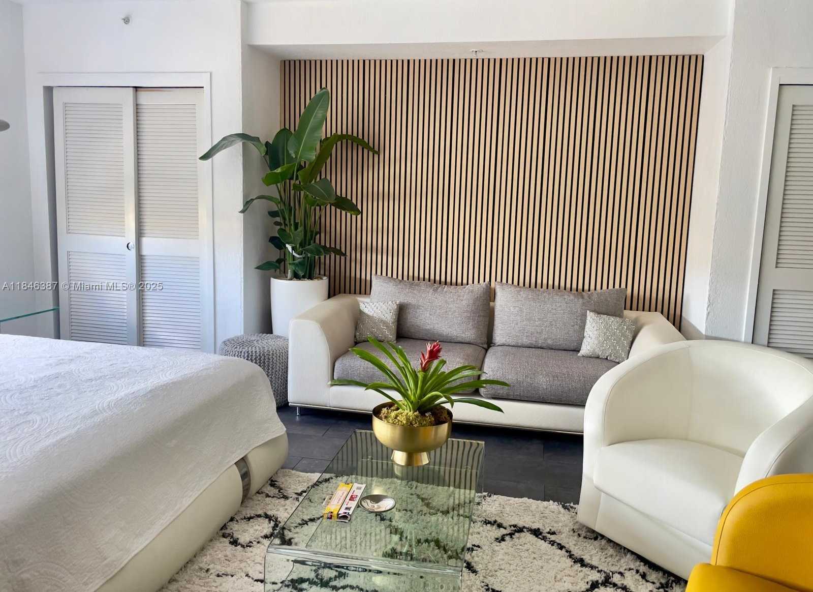 Small Image of 1500 BAY RD #384S, Miami Beach Number 4