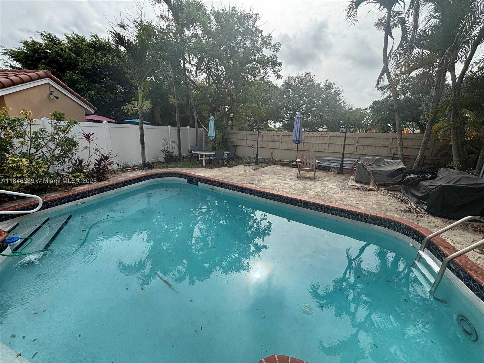Small Image of 11391 SOUTH WEST 74TH TER, Miami Number 13