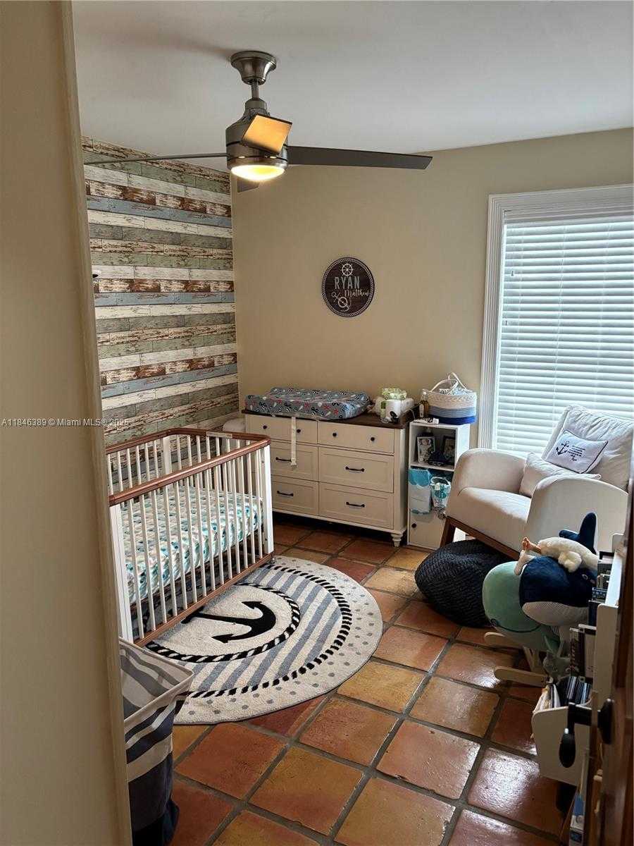 Small Image of 11391 SOUTH WEST 74TH TER, Miami Number 15