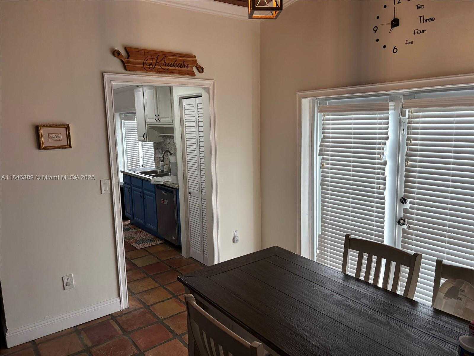 Small Image of 11391 SOUTH WEST 74TH TER, Miami Number 5