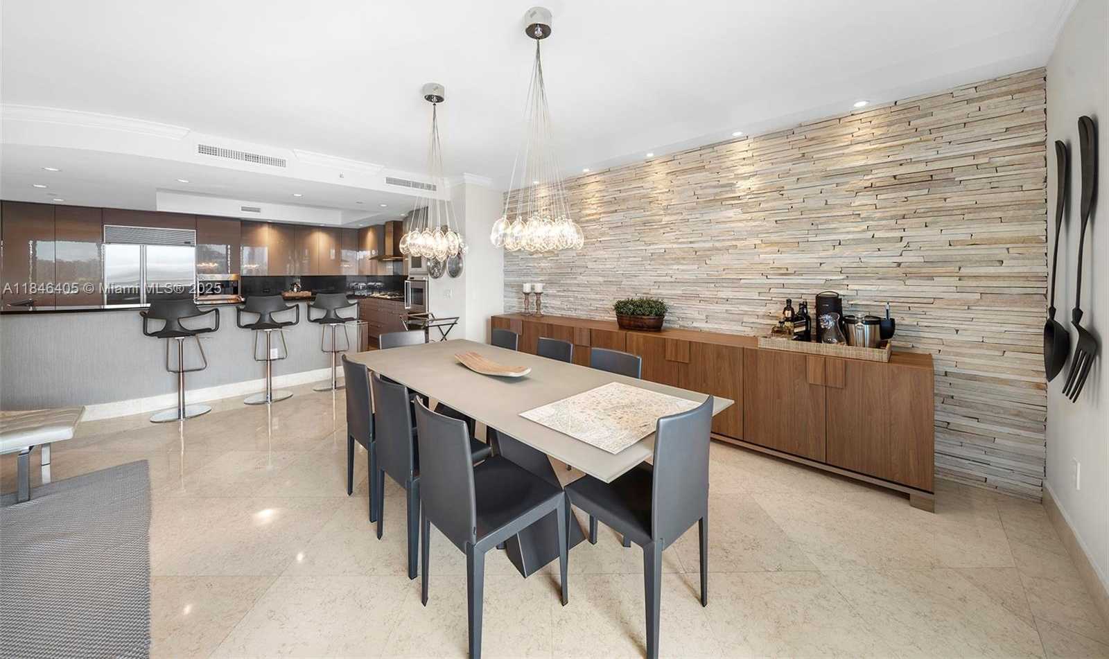 Small Image of 6000 ISLAND BLVD #1007, Aventura Number 11