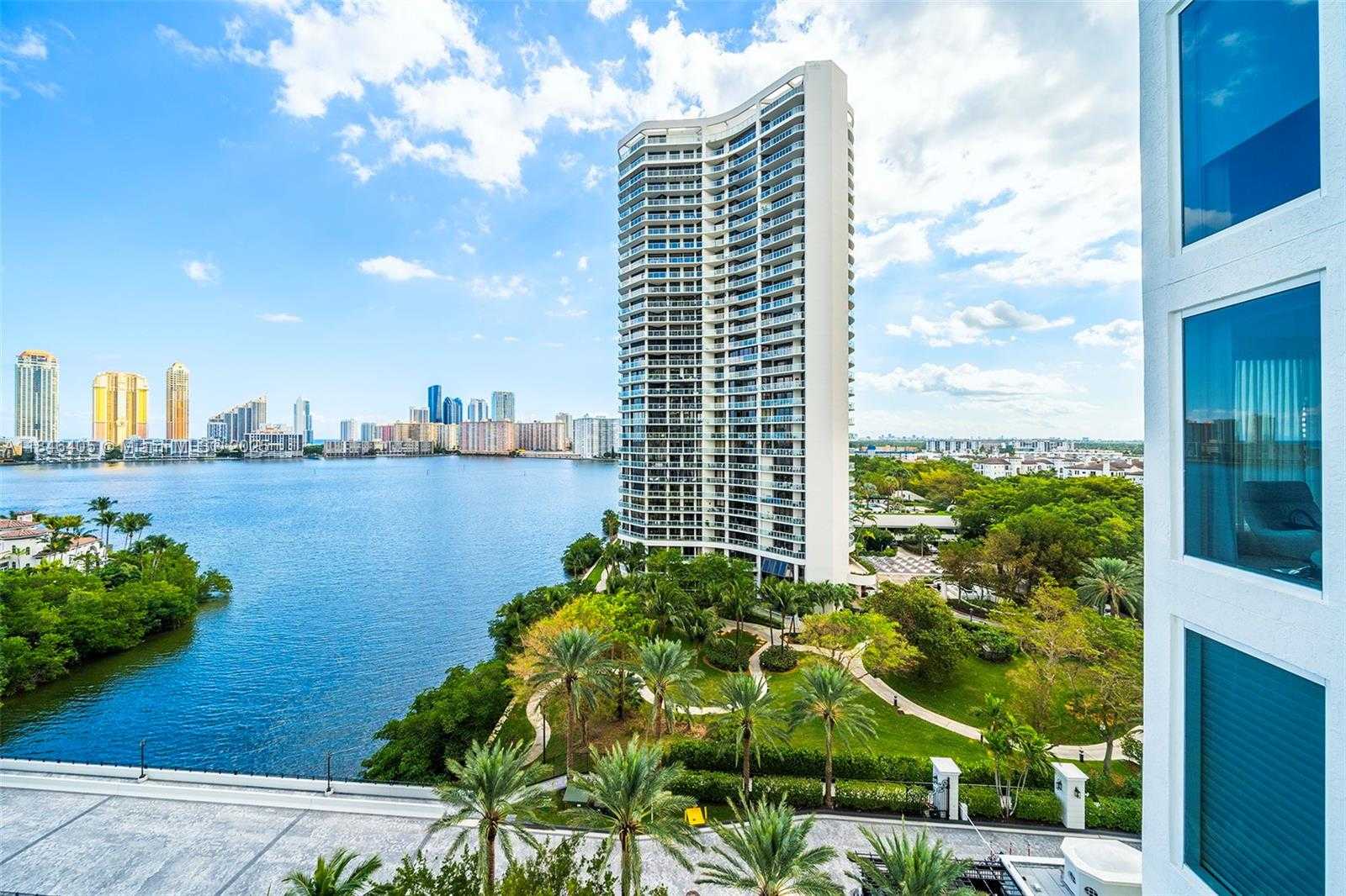 Small Image of 6000 ISLAND BLVD #1007, Aventura Number 15