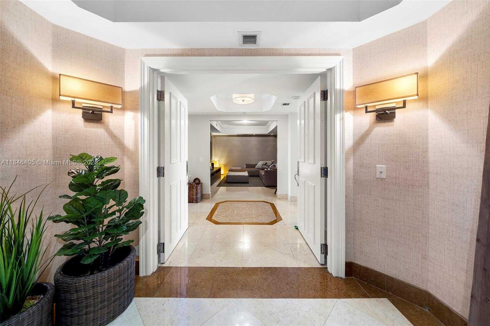 Small Image of 6000 ISLAND BLVD #1007, Aventura Number 2