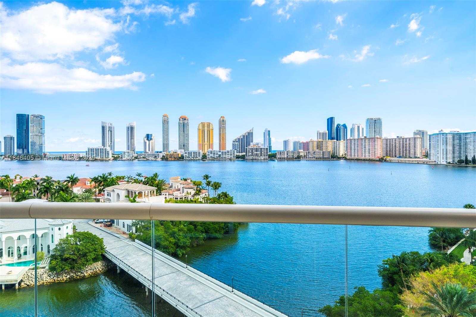 Small Image of 6000 ISLAND BLVD #1007, Aventura Number 21