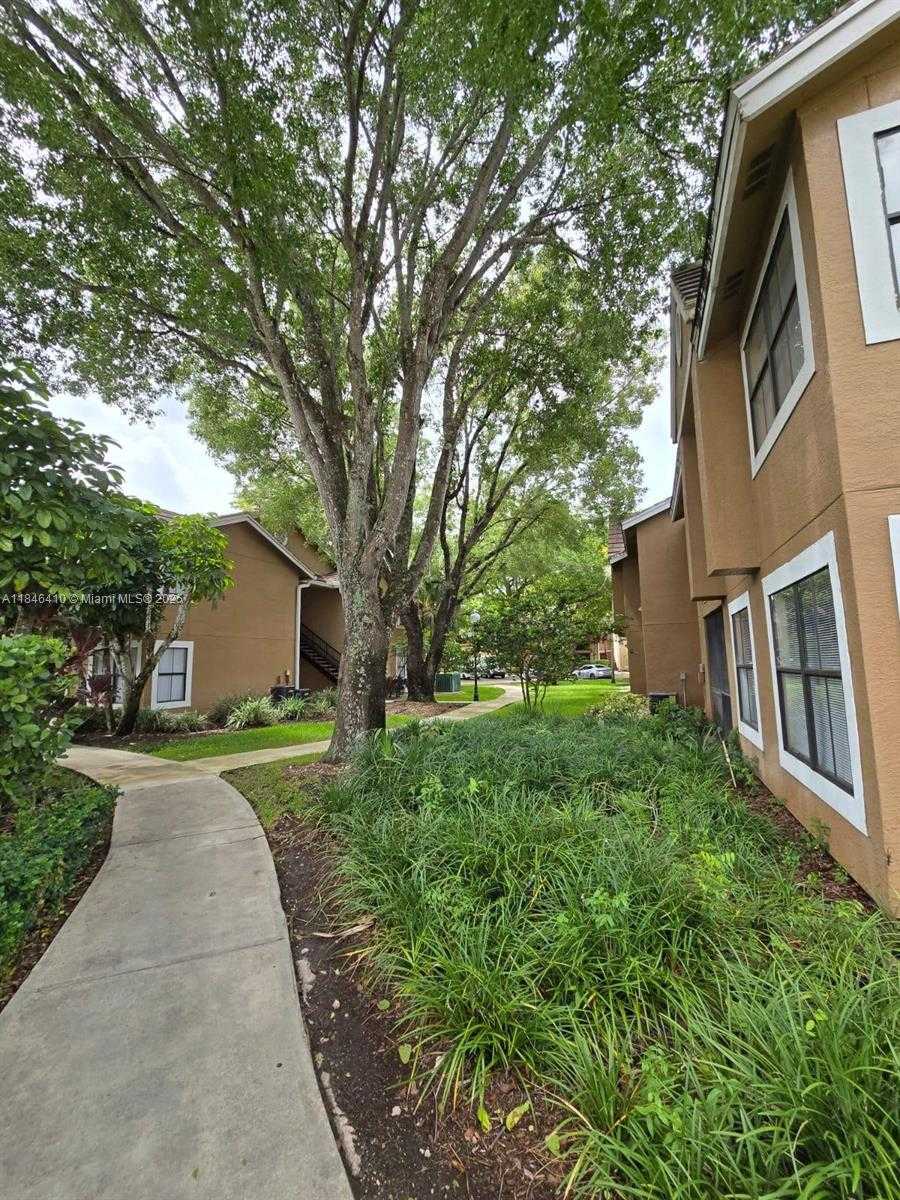 Small Image of 10681 SOUTH WEST 156TH PL #410, Miami Number 26