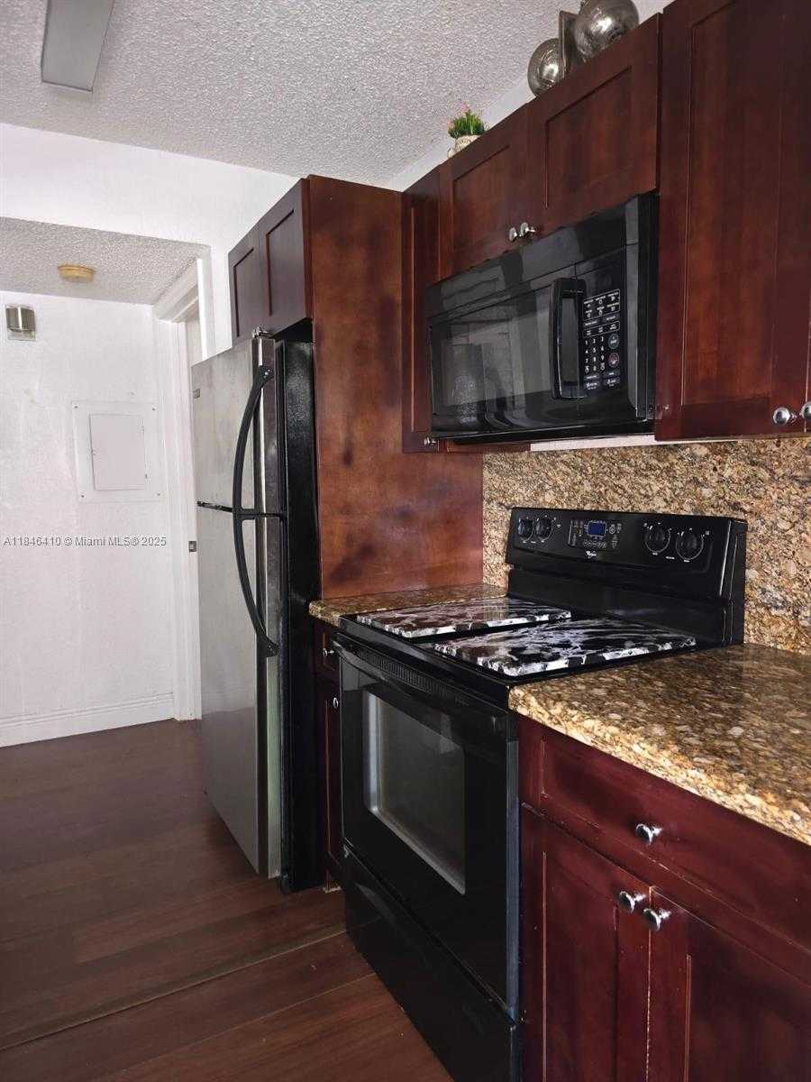 Small Image of 10681 SOUTH WEST 156TH PL #410, Miami Number 7