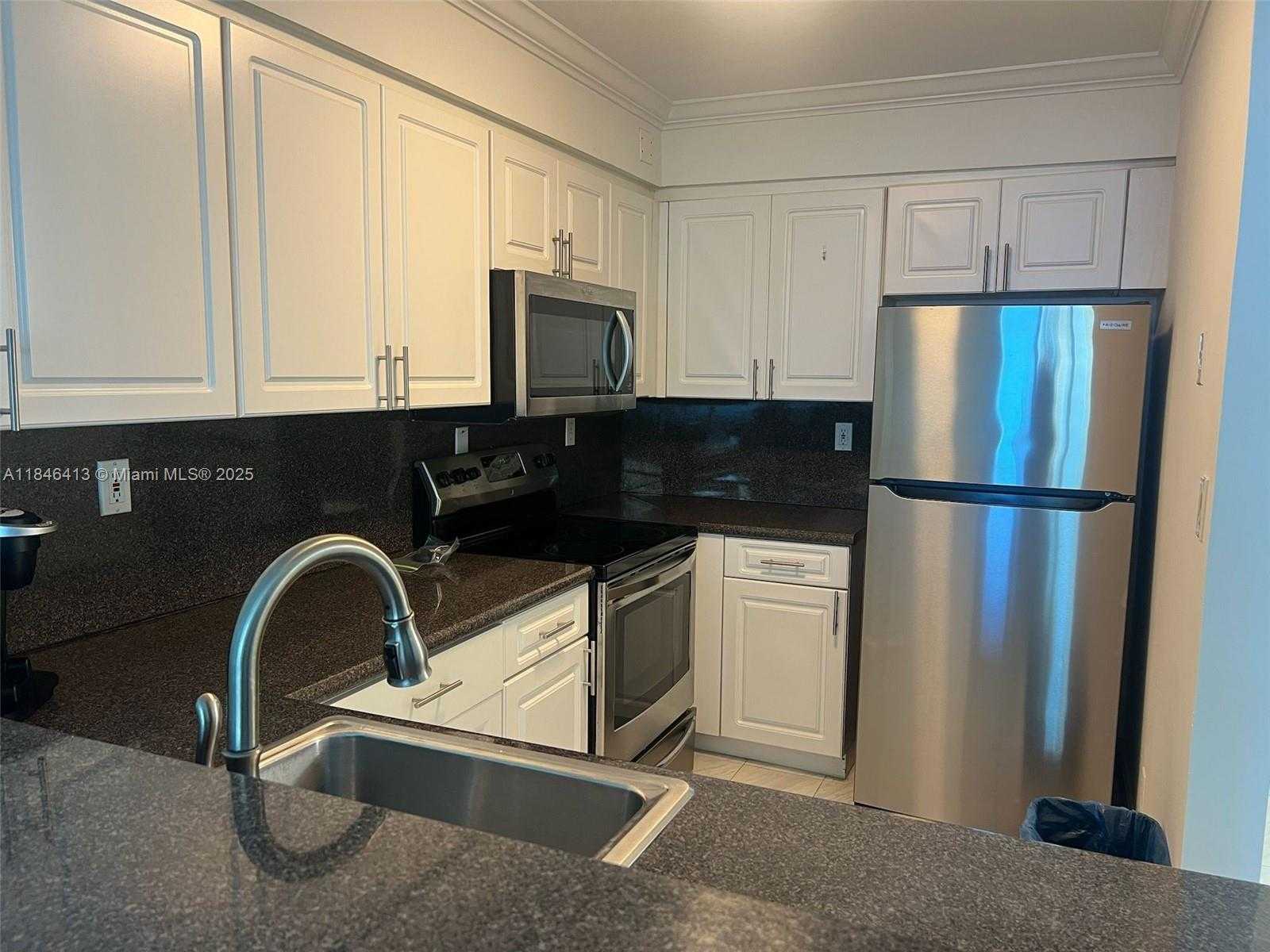 Small Image of 2501 SOUTH OCEAN DR #919, Hollywood Number 10