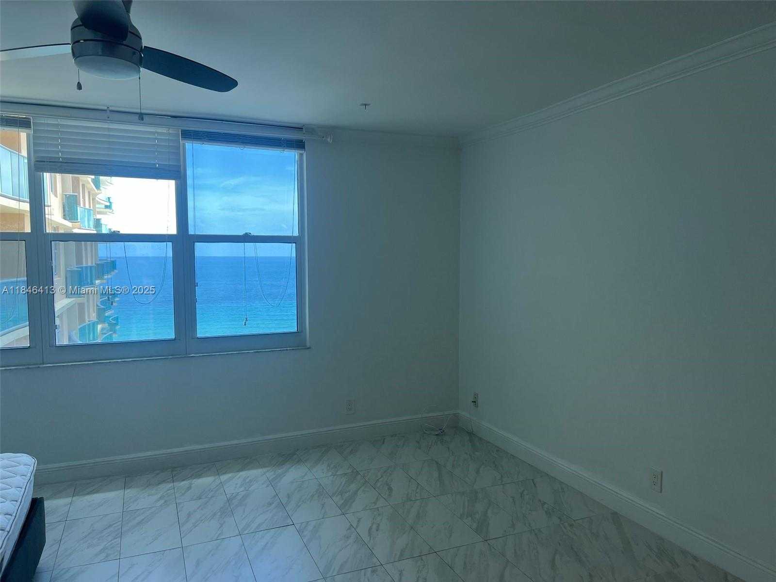 Small Image of 2501 SOUTH OCEAN DR #919, Hollywood Number 3