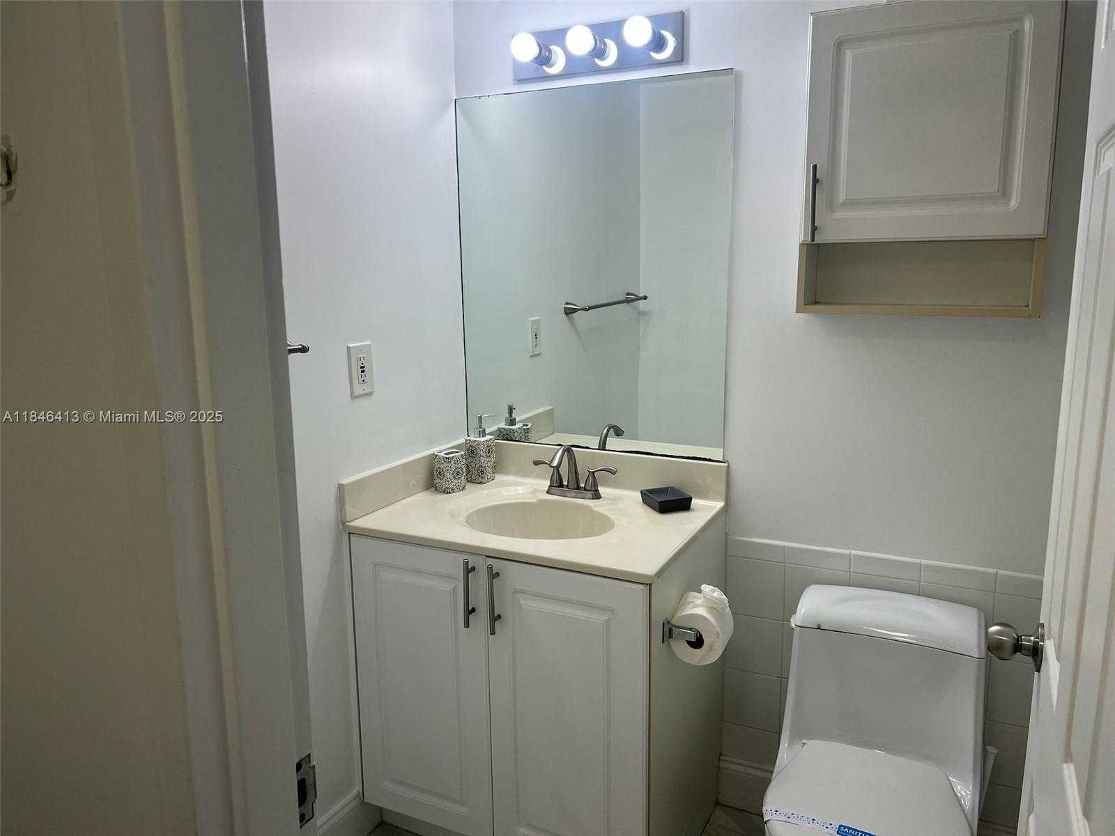 Small Image of 2501 SOUTH OCEAN DR #919, Hollywood Number 4