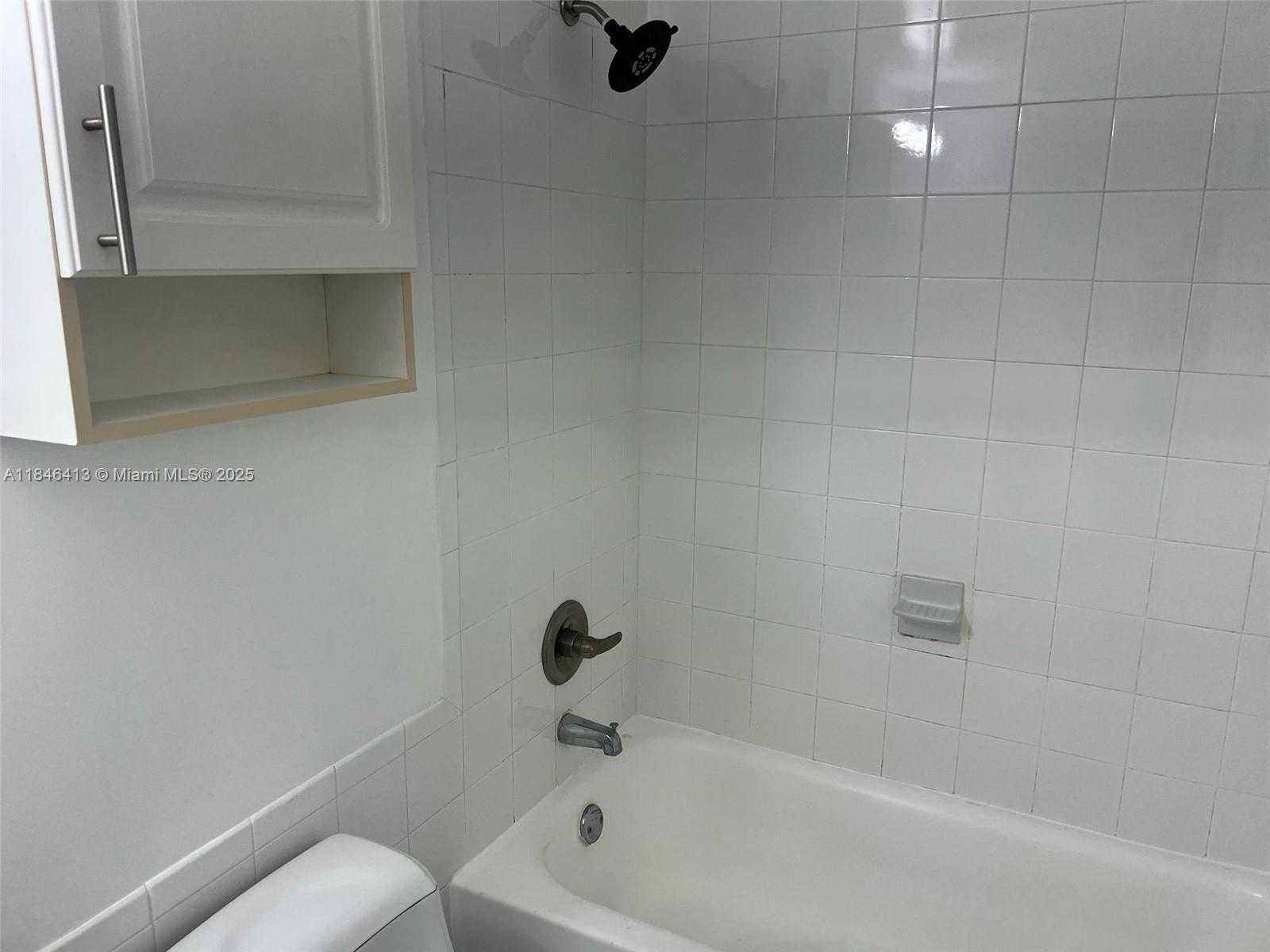 Small Image of 2501 SOUTH OCEAN DR #919, Hollywood Number 6