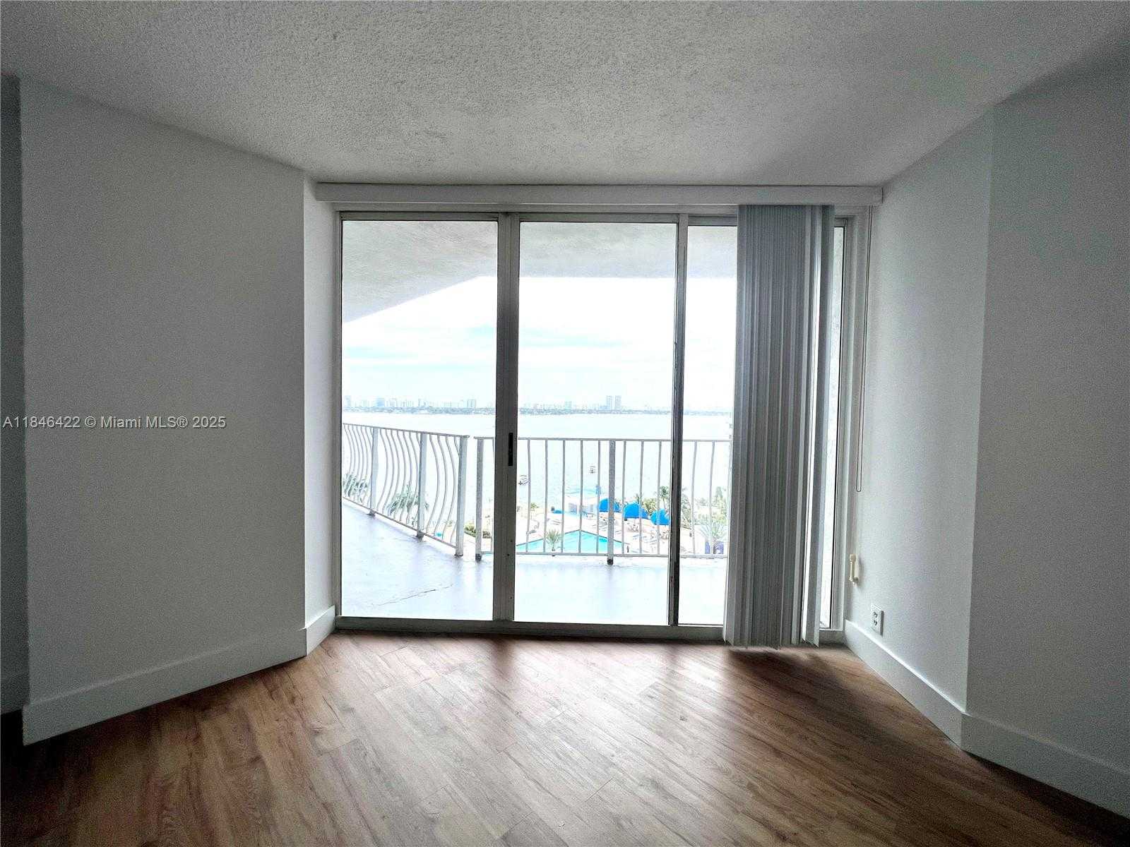 Small Image of 7601 EAST TREASURE DR #1124, North Bay Village Number 11