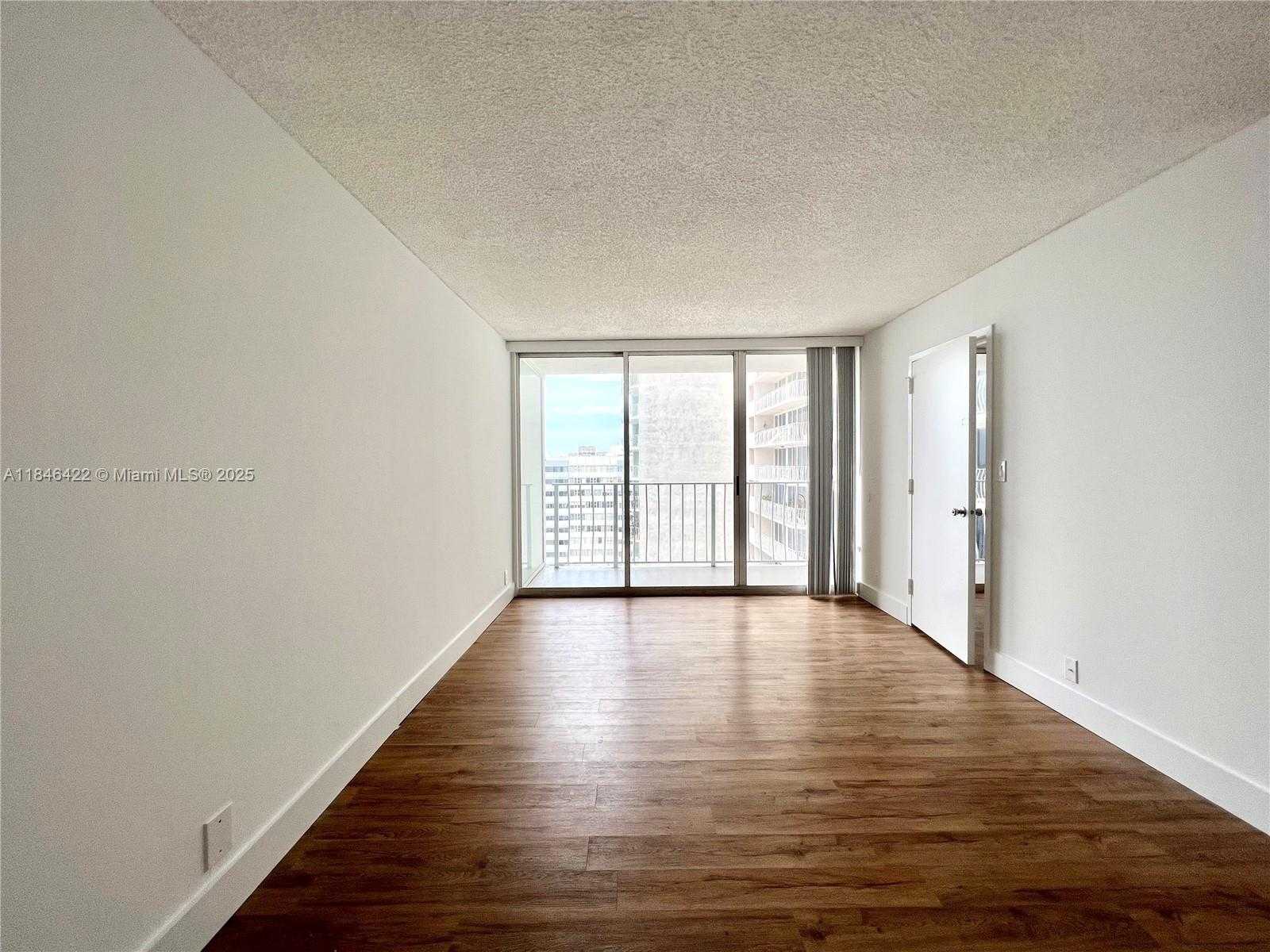 Small Image of 7601 EAST TREASURE DR #1124, North Bay Village Number 15