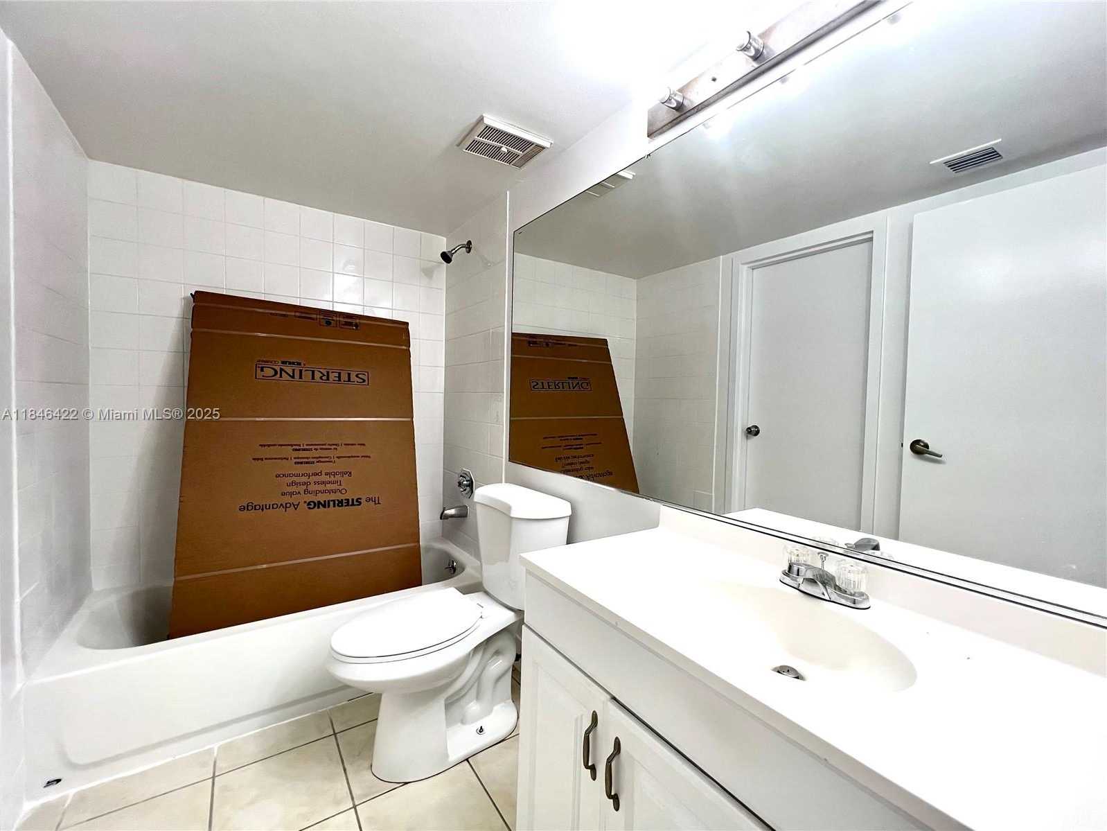 Small Image of 7601 EAST TREASURE DR #1124, North Bay Village Number 16