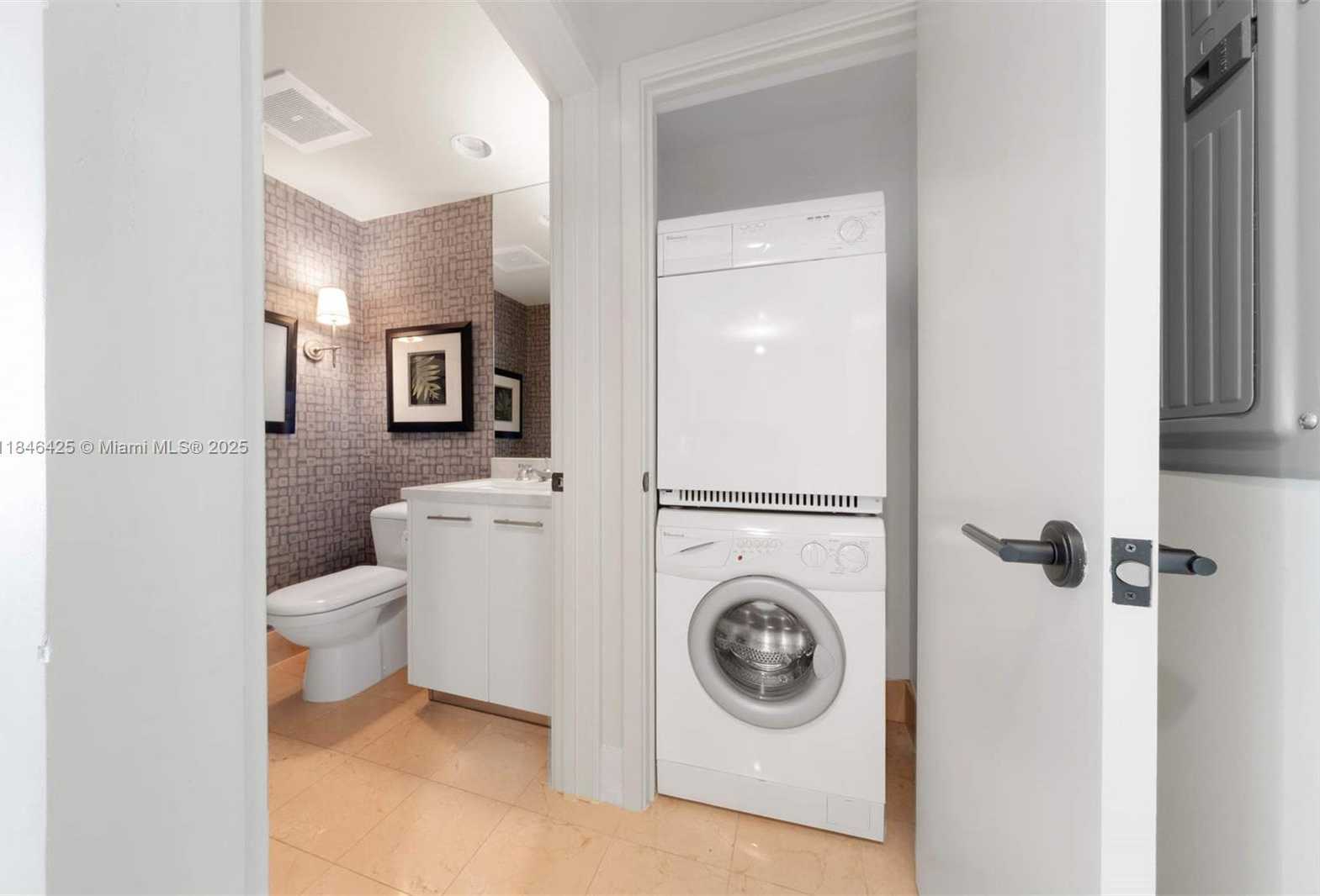 Small Image of 6799 COLLINS AVE #1603, Miami Beach Number 16
