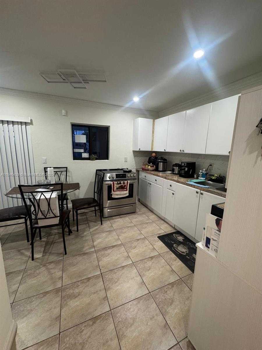 Small Image of 26328 SOUTH WEST 135TH PL, Homestead Number 14
