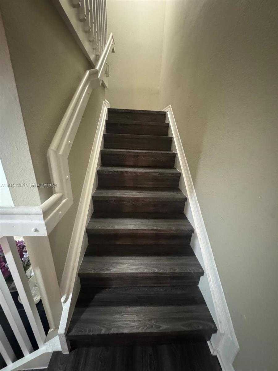 Small Image of 26328 SOUTH WEST 135TH PL, Homestead Number 5
