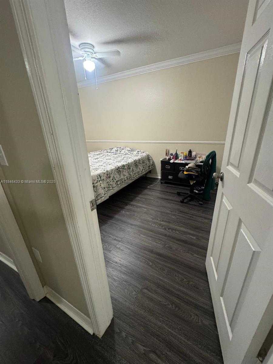 Small Image of 26328 SOUTH WEST 135TH PL, Homestead Number 6