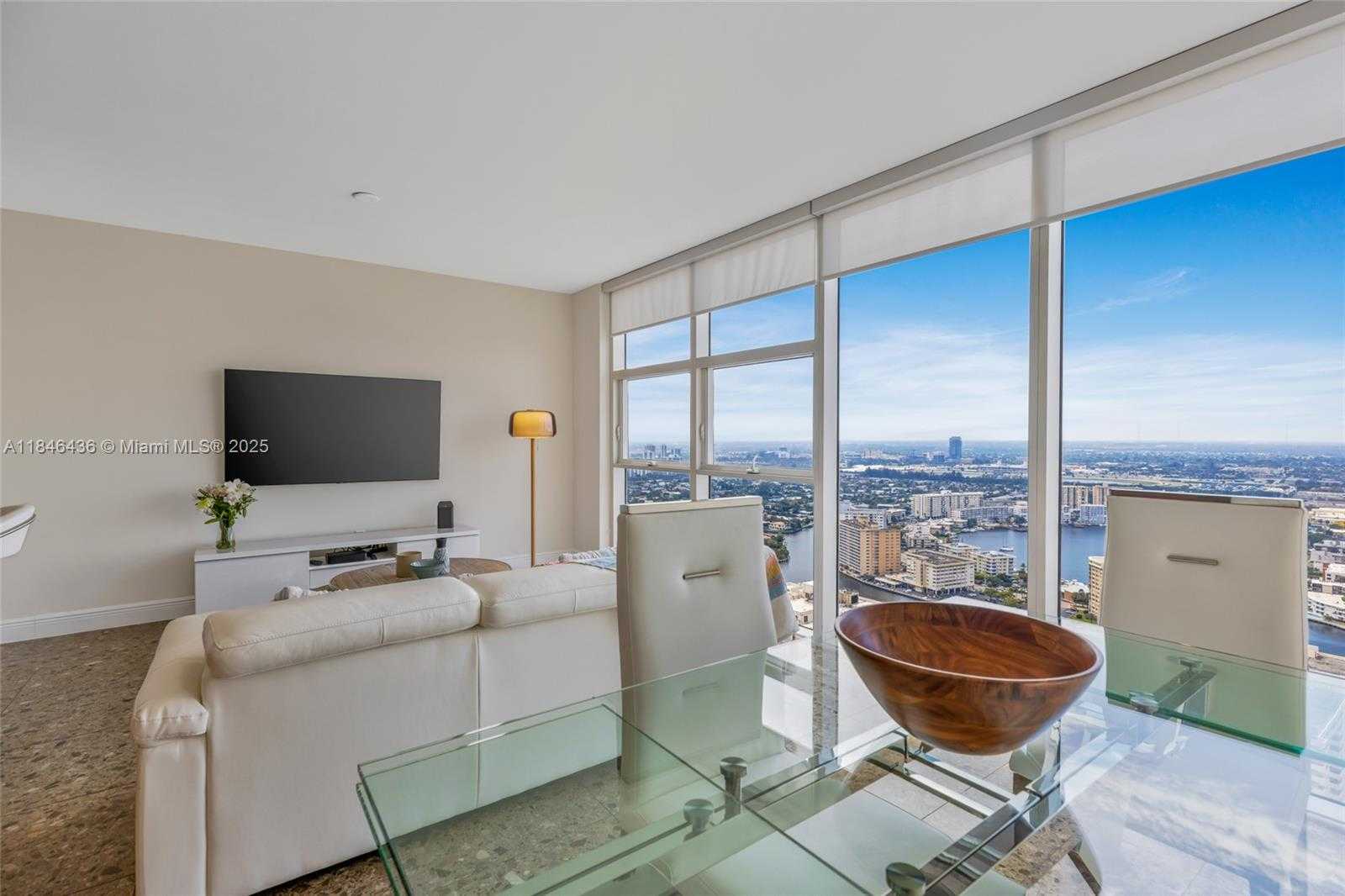 Small Image of 1830 SOUTH OCEAN DR #4107, Hallandale Beach Number 6