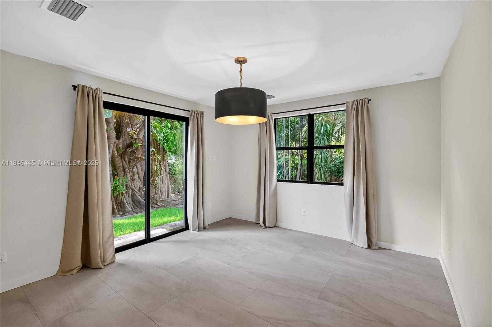 Small Image of 2315 SWANSON AVE, Coconut Grove Number 11