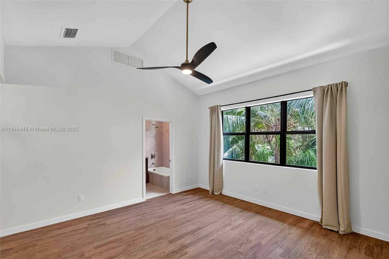 Small Image of 2315 SWANSON AVE, Coconut Grove Number 17