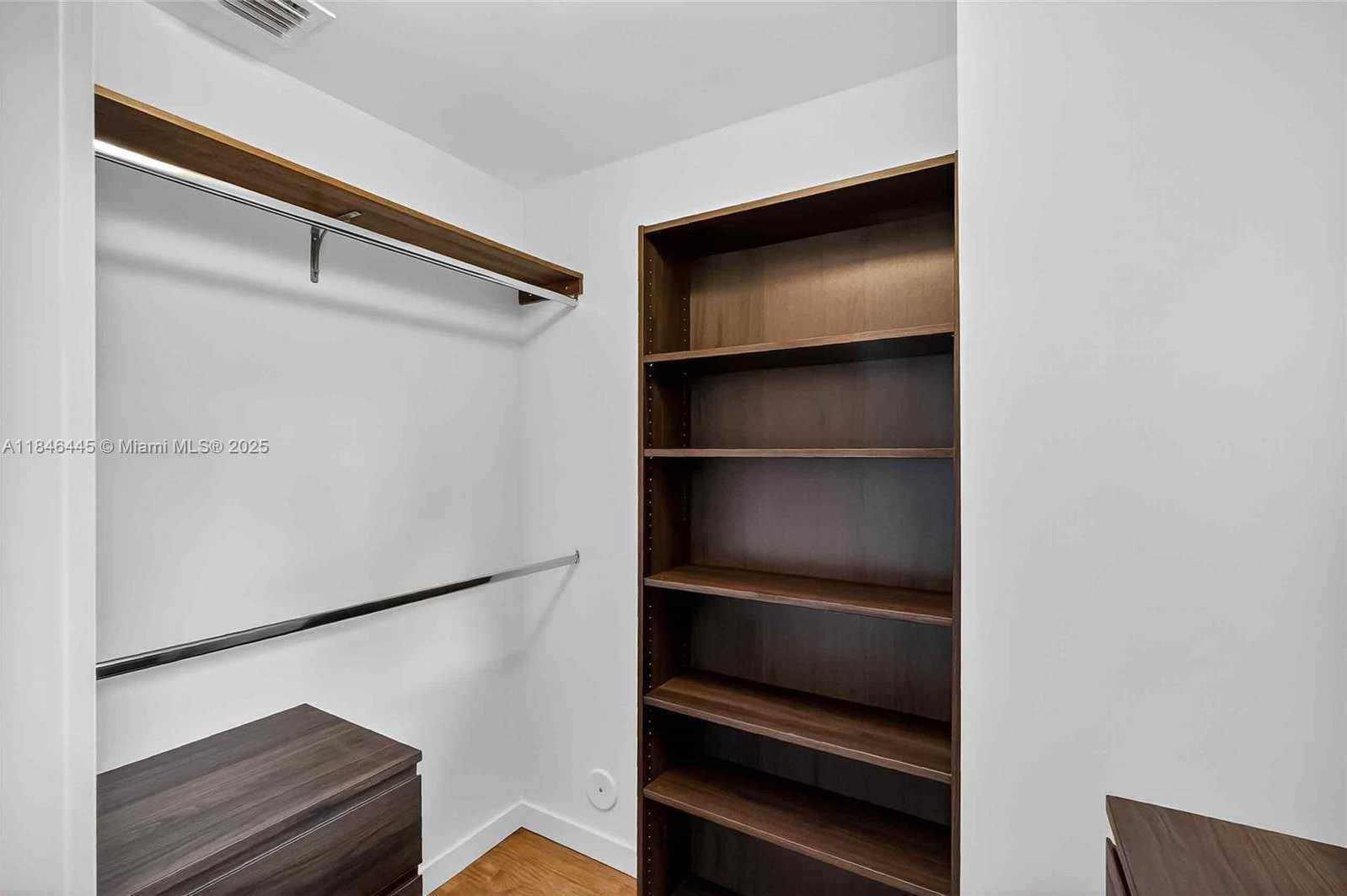 Small Image of 2315 SWANSON AVE, Coconut Grove Number 31