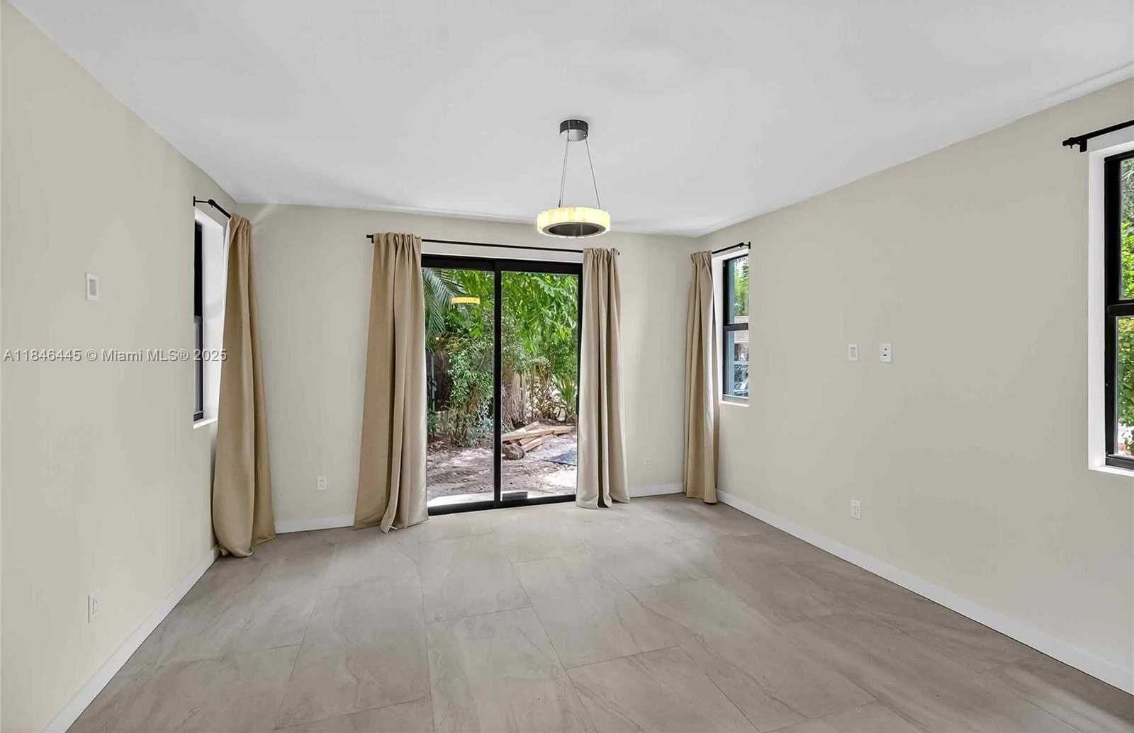 Small Image of 2315 SWANSON AVE, Coconut Grove Number 36