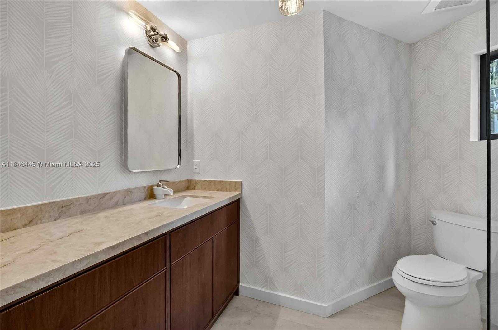 Small Image of 2315 SWANSON AVE, Coconut Grove Number 9