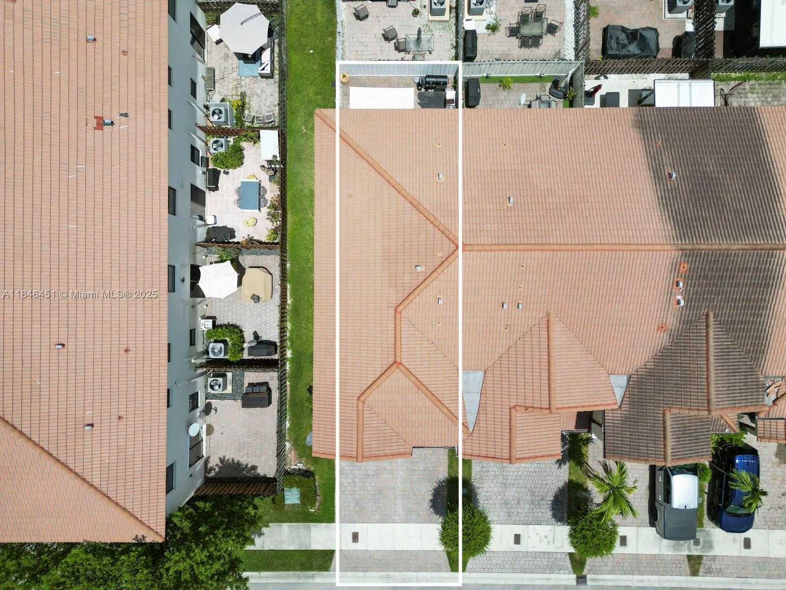 Small Image of 8781 NORTH WEST 98TH CT #8781, Doral Number 24