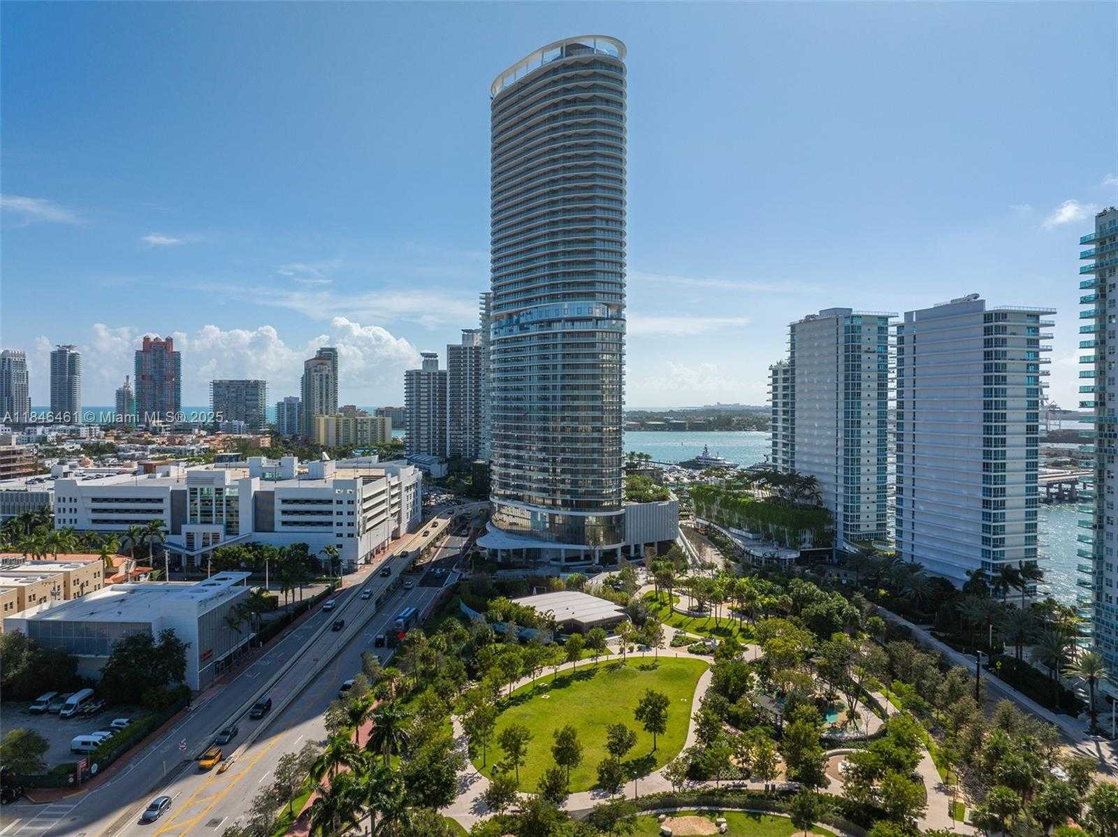 Small Image of 500 ALTON RD #1608, Miami Beach Number 12