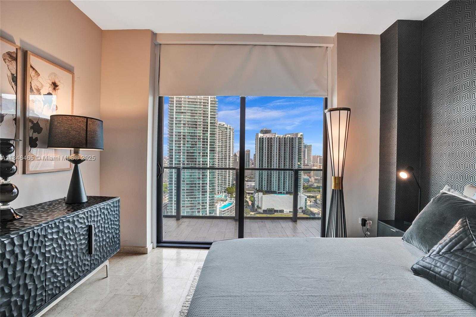 Small Image of 88 SOUTH WEST 7TH ST #2412, Miami Number 21