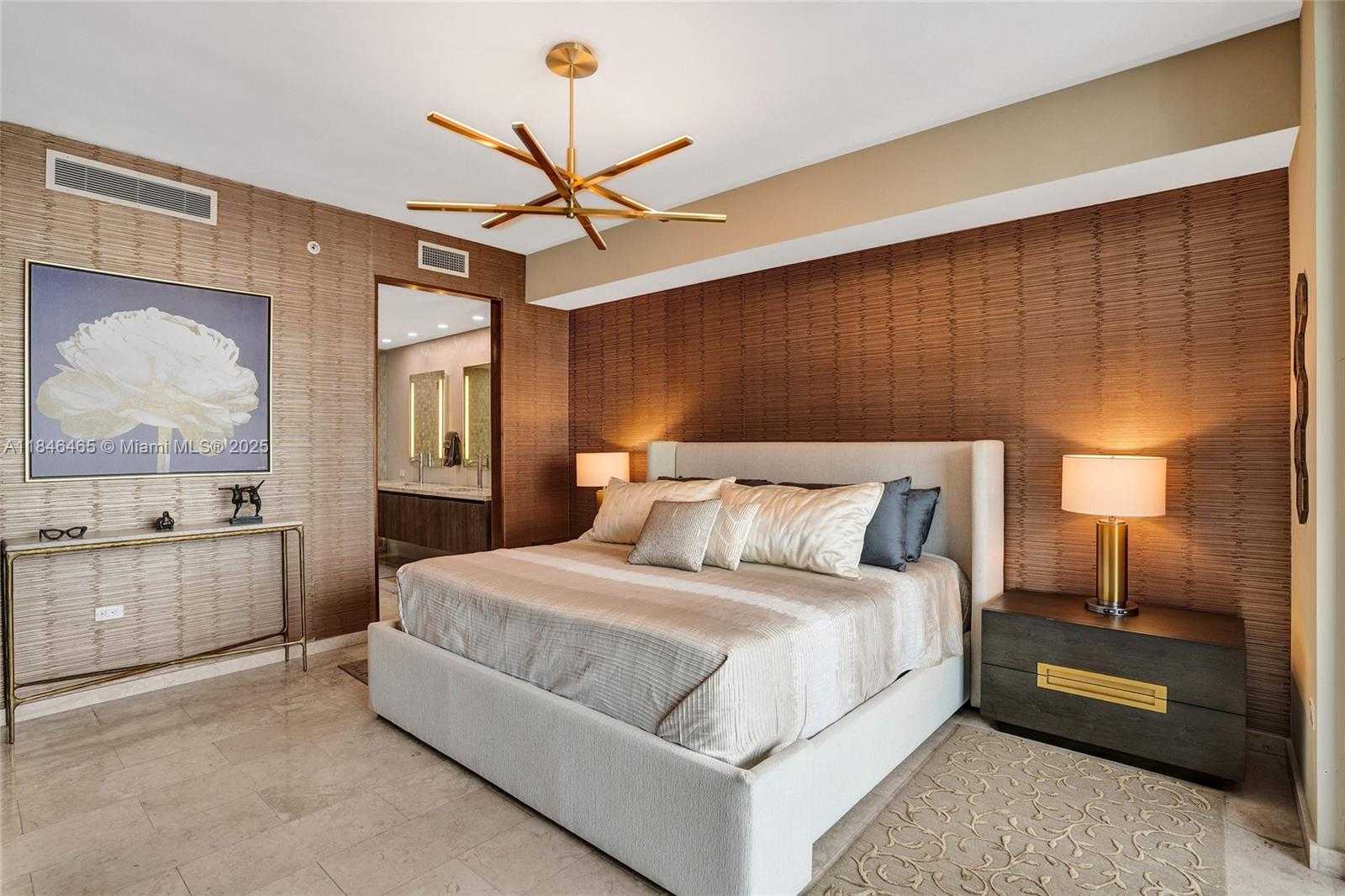 Small Image of 88 SOUTH WEST 7TH ST #2412, Miami Number 33