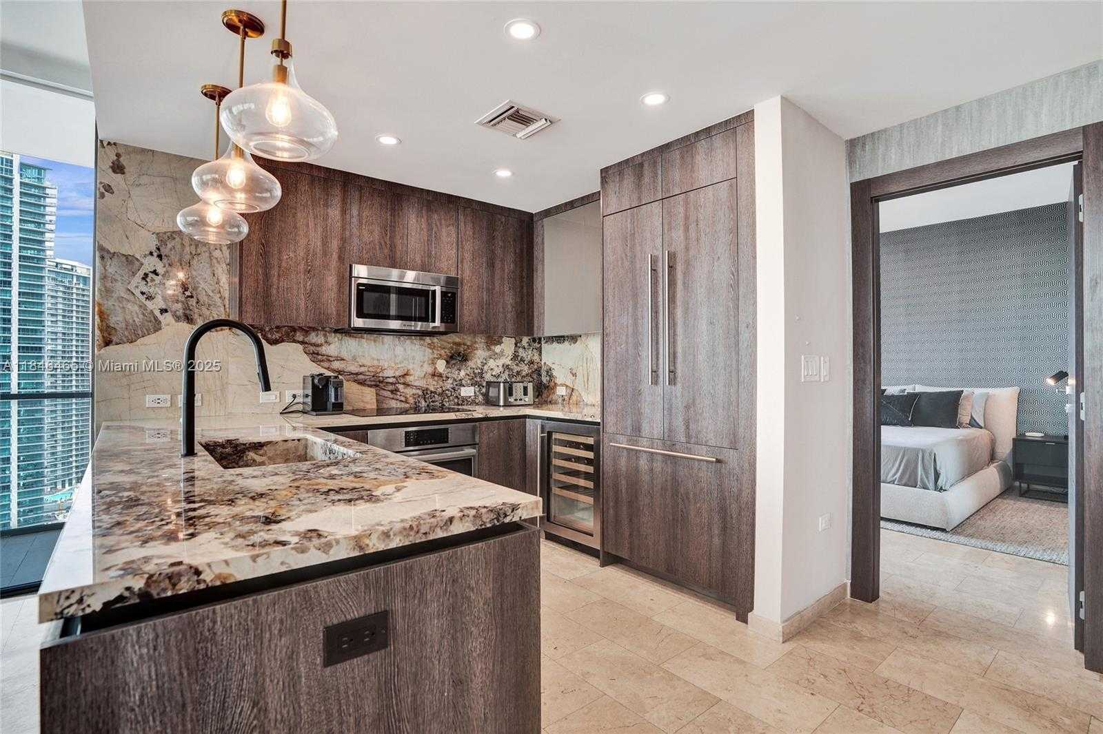 Small Image of 88 SOUTH WEST 7TH ST #2412, Miami Number 5