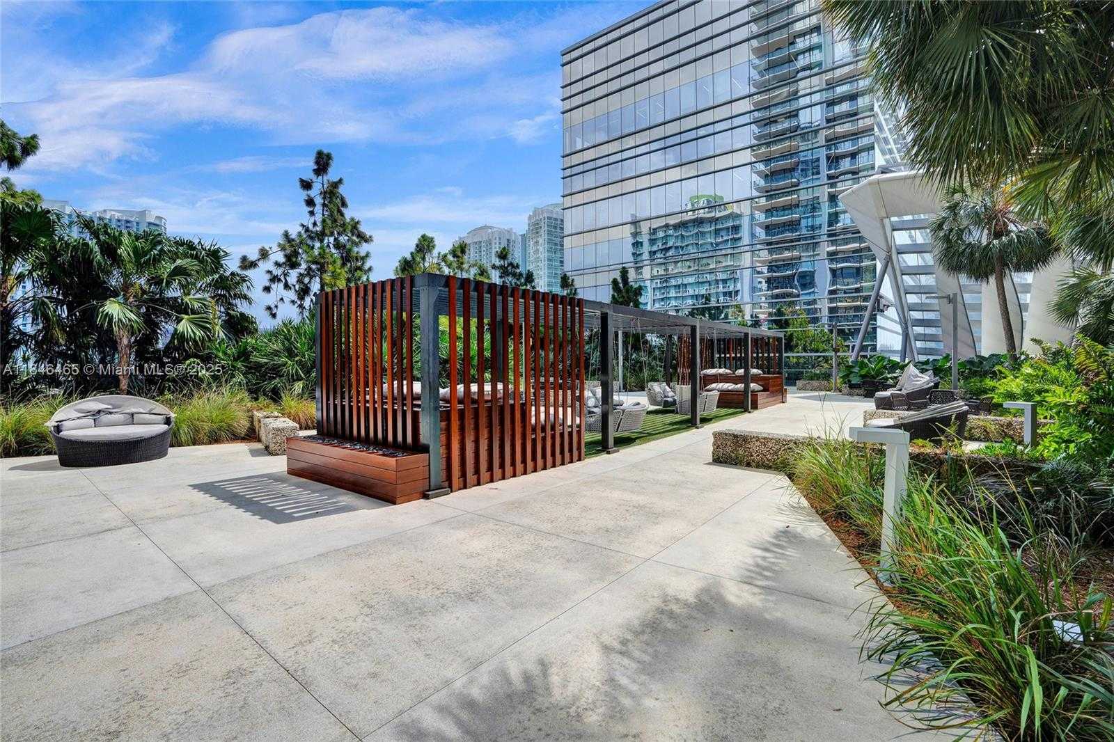 Small Image of 88 SOUTH WEST 7TH ST #2412, Miami Number 54