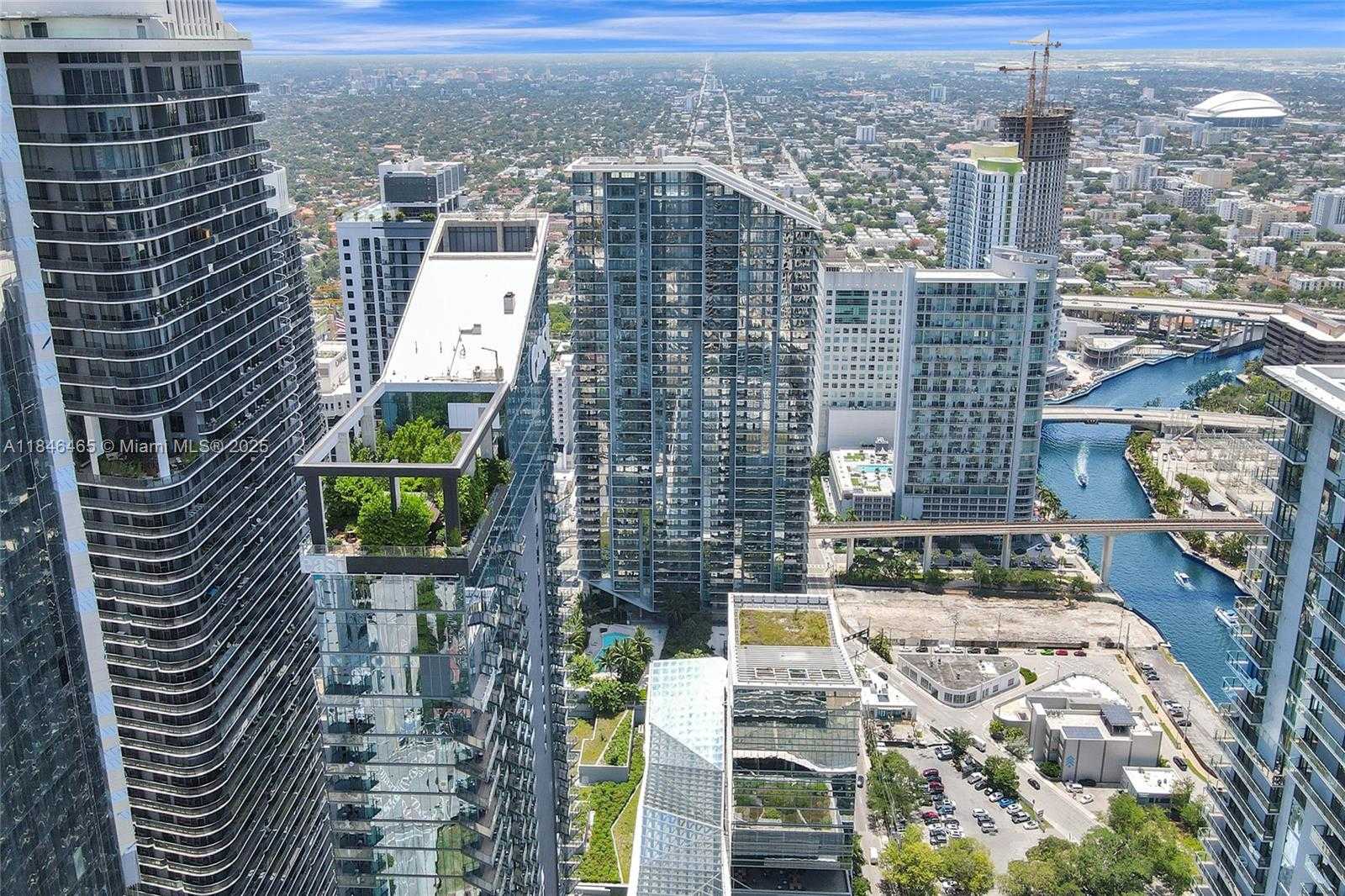 Small Image of 88 SOUTH WEST 7TH ST #2412, Miami Number 62