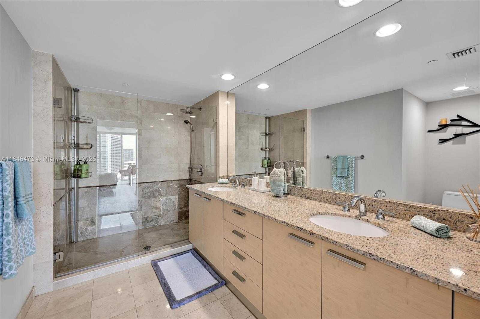 Small Image of 1850 SOUTH OCEAN DR #1907, Hallandale Beach Number 21